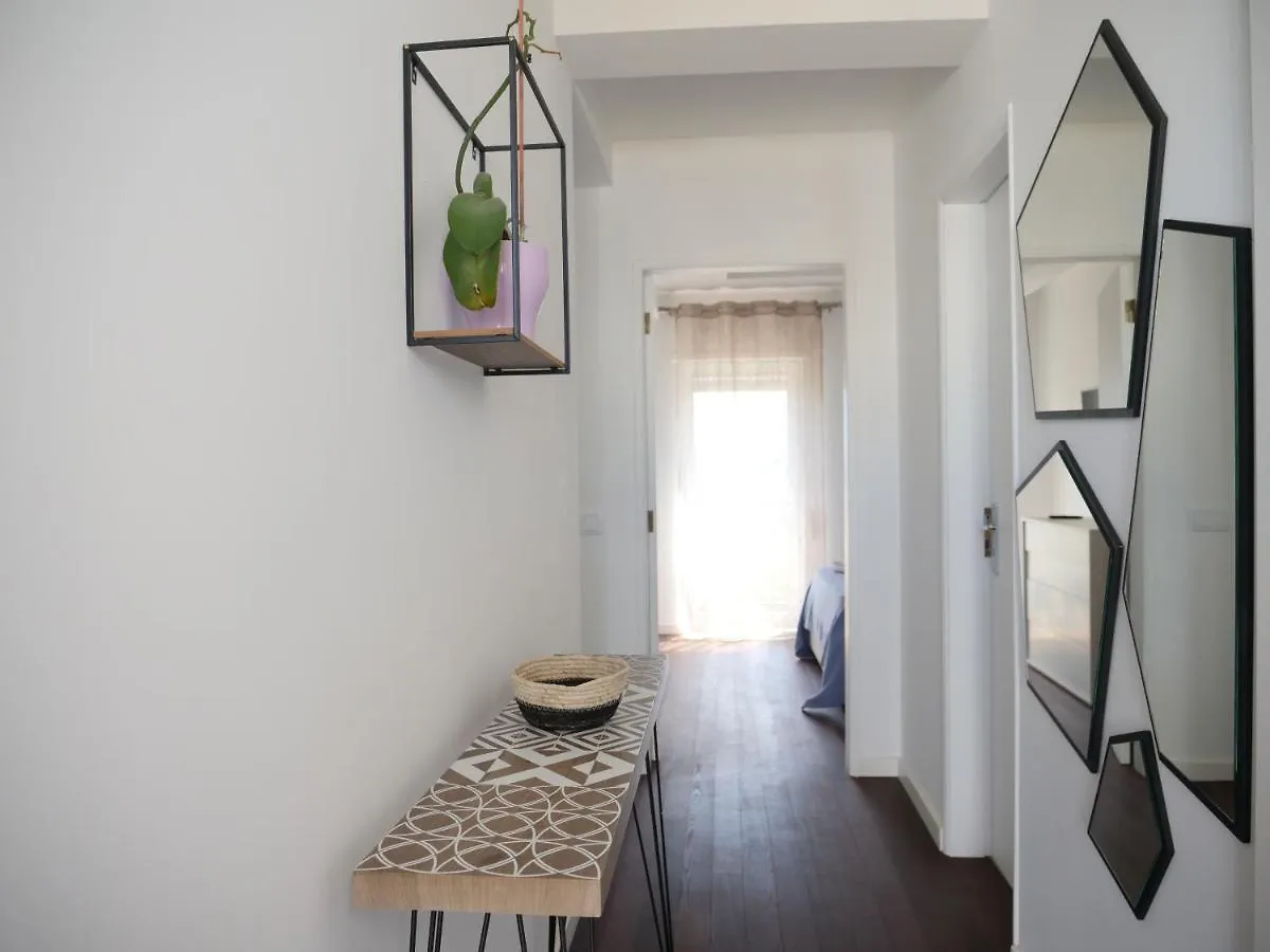 Cozy Apartment With Sea View Over Meia Praia Lagos