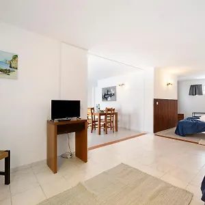 A Cerca - E Lagos
